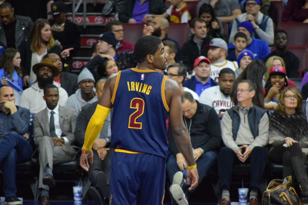 Kyrie Irving Blasts NYC Mayor’s Vaccine Mandate Update As ‘Violation Of Human Rights’ Kyrie Irving